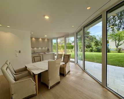 Belle villa contemporaine avec jardin 1/5