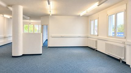 Attraktive Gewerbefläche mit ca. 130 m² - flexibel nutzbar an der Güterstrasse 6 in Feuerthalen 1/5