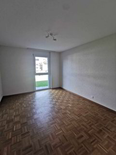 Superbe appartement de 3.5 pièces avec balcon, à côté de la gare CFF, vendu loué 1/5