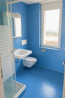 undefined 1/5