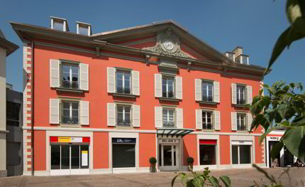Arcade commerciale située au coeur de Nyon 1/1