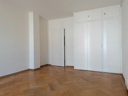 Bureau de 238 m2 à deux pas de la gare 1/5