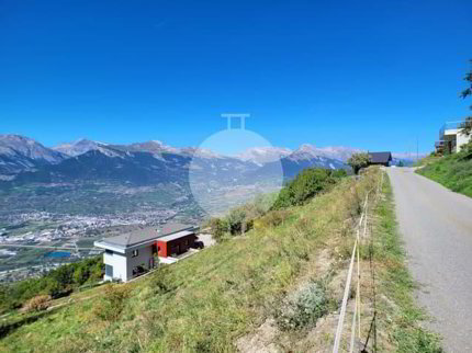 Terrain à bâtir pour résidences principales au coeur de Veysonnaz 1/3