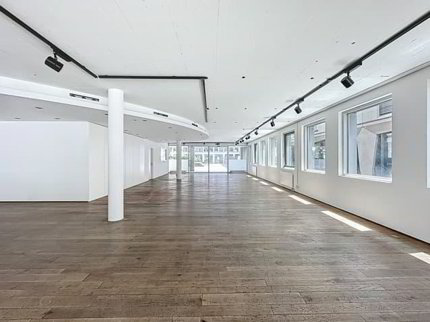 615m2 de visibilté au coeur de Lausanne 1/5