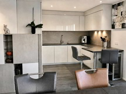 Attique de 4.5 pièces en location à Cornaux NE - 121 m² 1/5