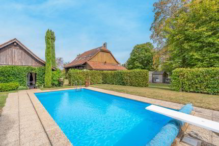 Ferme rénovée de 9 pièces en vente à Sur les hauteurs de la Broye - 390 m² 1/5