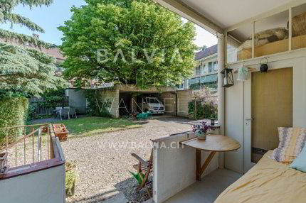 Immeuble d'habitation de 11 pièces en vente à Basel - 256 m² 1/5