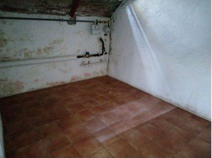 frisch gestrichener Keller/Lagerraum im Herzen der Berner Altstadt! 1/3