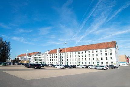 Parkplatz im Freien 1/3