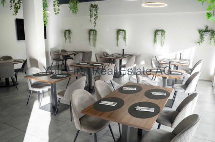 Restaurant en vente à Derendingen - Réf 2026888 1/5