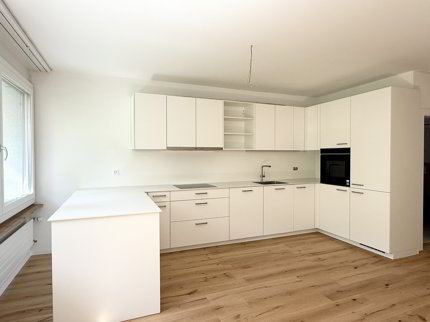 Appartement de plain-pied de 4.5 pièces en location à Horgen - 115 m² 1/5