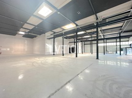 Entrepôt en location à Adresse sur demande - 1 010 m² 1/5