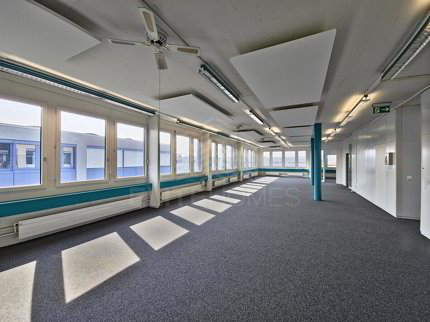 AB 200m² ODER BRAUCHEN SIE MEHR? 1/5