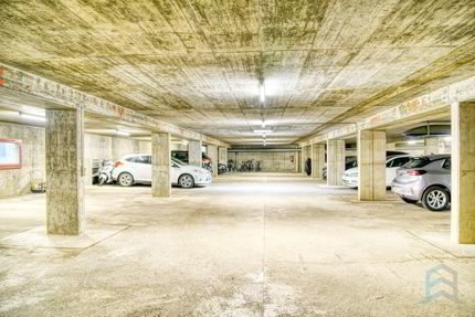 EXKLUSIV: Parkplatz in einer Tiefgarage im Stadtzentrum 1/5