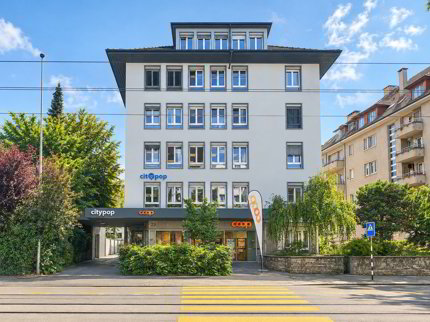 Modernes Büro in CityPop Gebäude 1/3