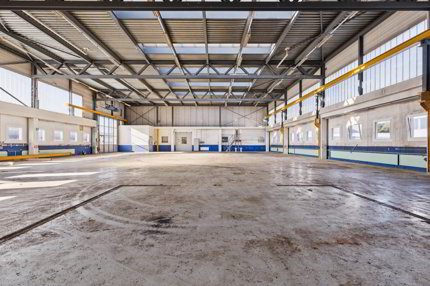 Local commercial en location à Winterthur - 790 m² 1/5