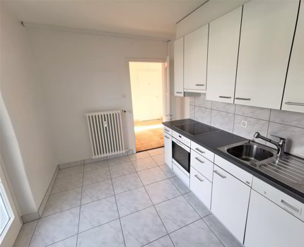 2-Zimmerwohnung in Binningen 1/5