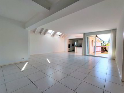3 1/2 Zimmer-Wohnung im 1. OG 1/5