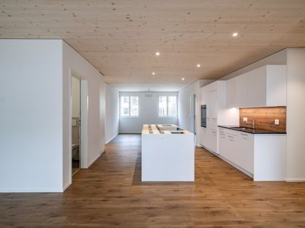 Grosszügige, moderne 3.5-Zimmer-Gartenwohnung zu vermieten 1/5