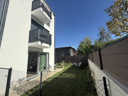 Tres belle affaire Superbe Villa comme neuve qui se distingue par son élégance, son confort et la qualité de son environnement, trés calme 1/5