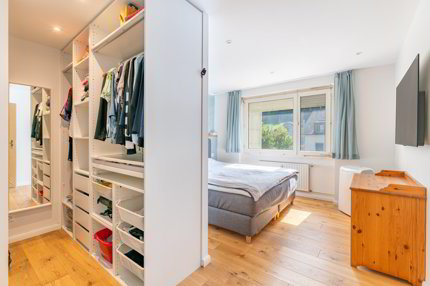 Schön renovierte 3.5 Zimmer Wohnung - ideal für Singles, Paare & Pendler 1/5