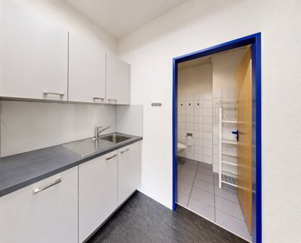 Vielseitige Gewerbe-/Büroräumlichkeiten mit 200 m2 in Grenznähe 1/5