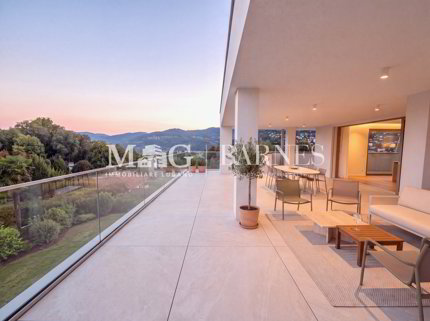 Collina d’Oro: Neubau-Penthouse mit 190 m² Terrassen 1/5