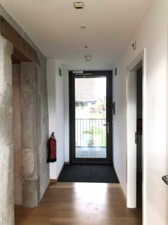 Bureau en location à La Croix-de-Rozon - 80 m² 1/5