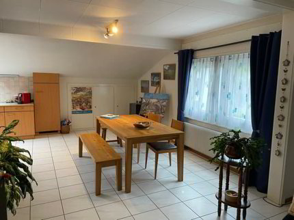 Appartement de 3 pièces avec balcon à Areuse 1/3