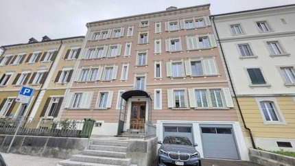 Appartement de 3 pièces en centre-ville 1/3