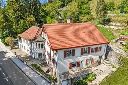 Immeuble à fort potentiel de transformation au Locle 1/5