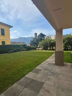 2.5 locali con giardino in Villa Liberty 1/3