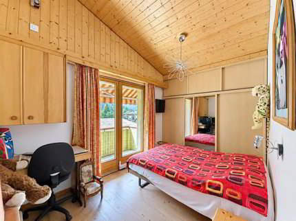 Montagnier - Maison de deux appartements avec garage et jardin 1/5