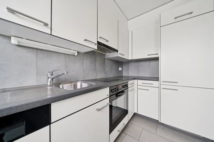 Grand studio au cur dYverdon-les-Bains 1/5