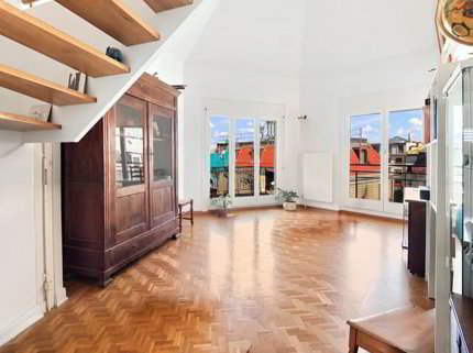 Duplex de 4 pièces avec balcon en attique 1/5
