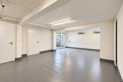 Studio de 1 pièce en location à Allschwil - 80 m² 1/5
