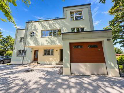 Magnifique duplex avec jardin privatif de 670m2 1/5