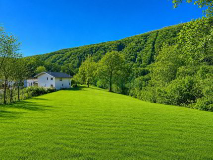 Schönes und flaches Bauland in sehr ruhiger und sonniger Lage 1/5