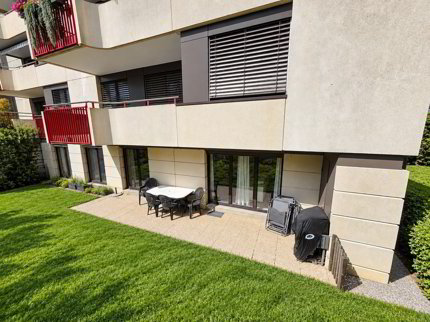 Appartement de 4 pièces avec jardin privatif et garage-box 1/5