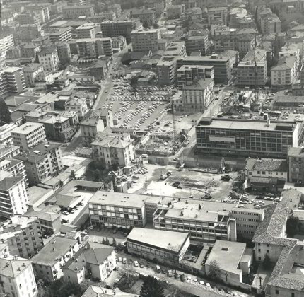 undefined 1/1