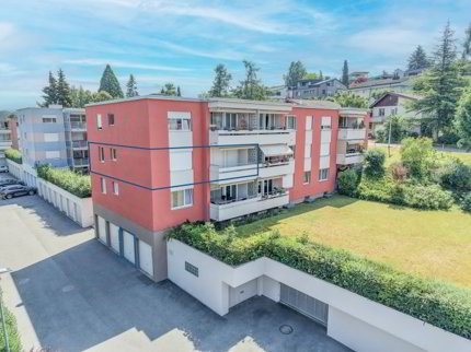 Grosszügige 4.5-/5.5-Zi. Wohnung im 1. OG 1/1