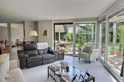 Maison individuelle de 8 pièces en vente à Anières - Réf 11421 - COV-1 1/5
