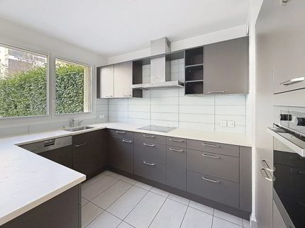 Très bel appartement de 4 pièces avec jardin en plein coeur de Vésenaz. 1/5