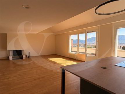 Rue Maurice-Braillard 40, Magnifique duplex traversant avec vue panoramique sur Genève, les Alpes et le Jura 1/5