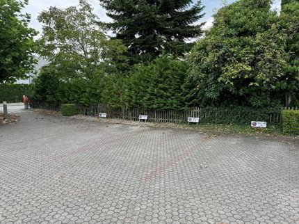 Aussenparkplatz 1/1