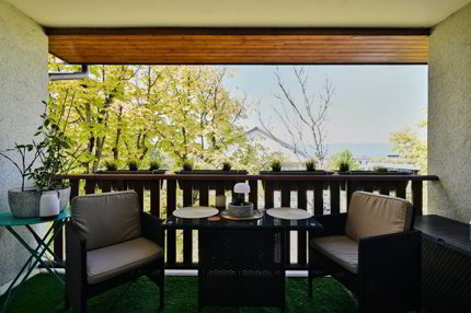 Élégant appartement de 5 pièces au coeur d'un parc arboré 1/5