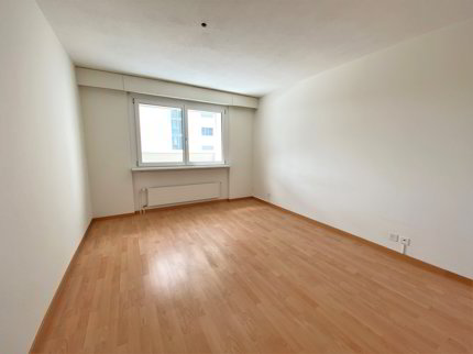 Attika Wohnung an ruhiger Wohnlage 1/5