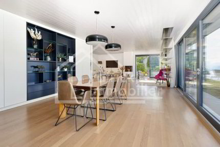 Propriété contemporaine d'exception avec vue panoramique sur le lac 1/5