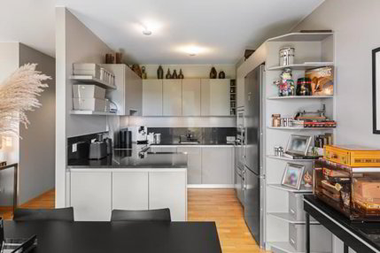 Exclusivité: Appartement clé-en-main dans résidence avec parc privé 1/5