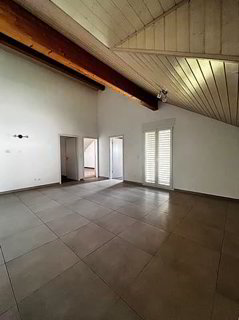 Charmant appartement de 3,5 pièces avec terrasse à Dompierre FR 1/5
